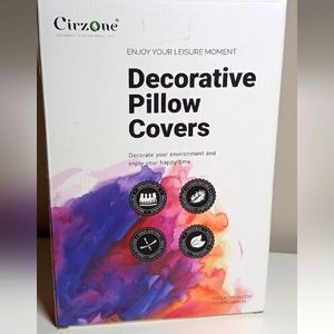 CIRZONE Decorative Pillow Cases, set of 4.